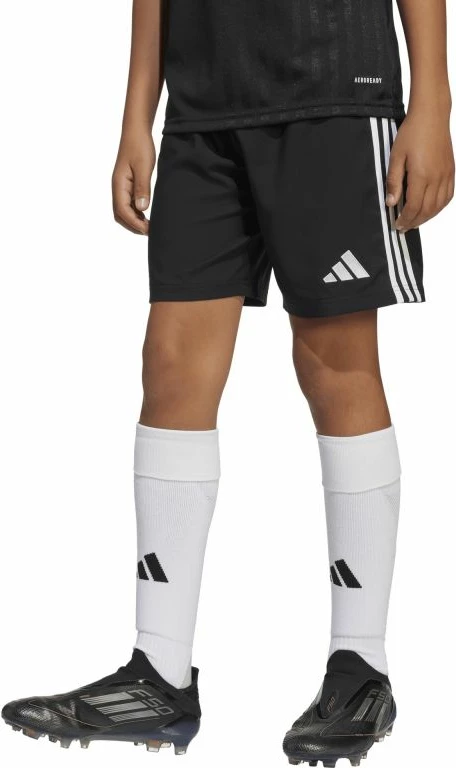 Shorce për fëmijë adidas [Madhësia: 140]
