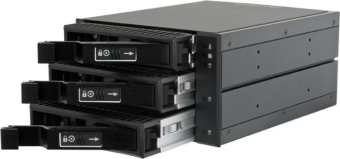 Panel hot-swap Chieftec CBP-2131SAS, 3 sirtarë për disqe, SATA, i zi