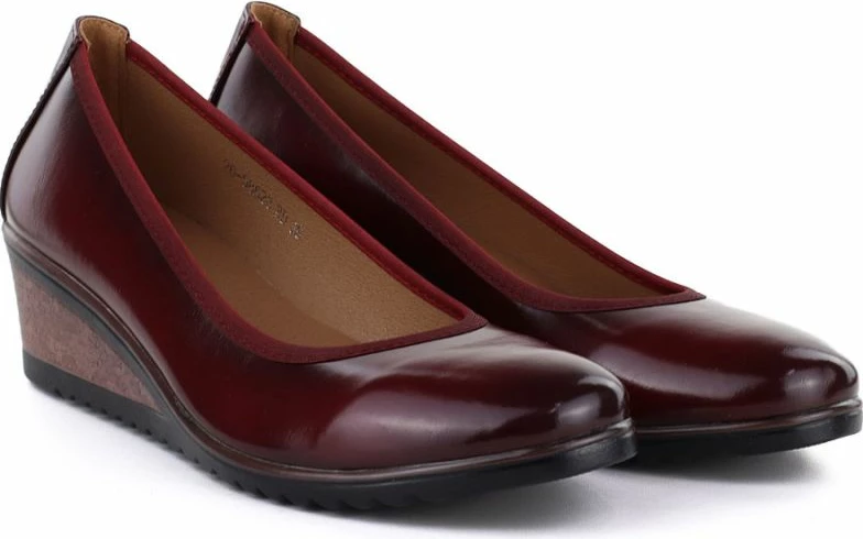 Këpucë me takë platformë për femra Vinceza 58628, të kuqe