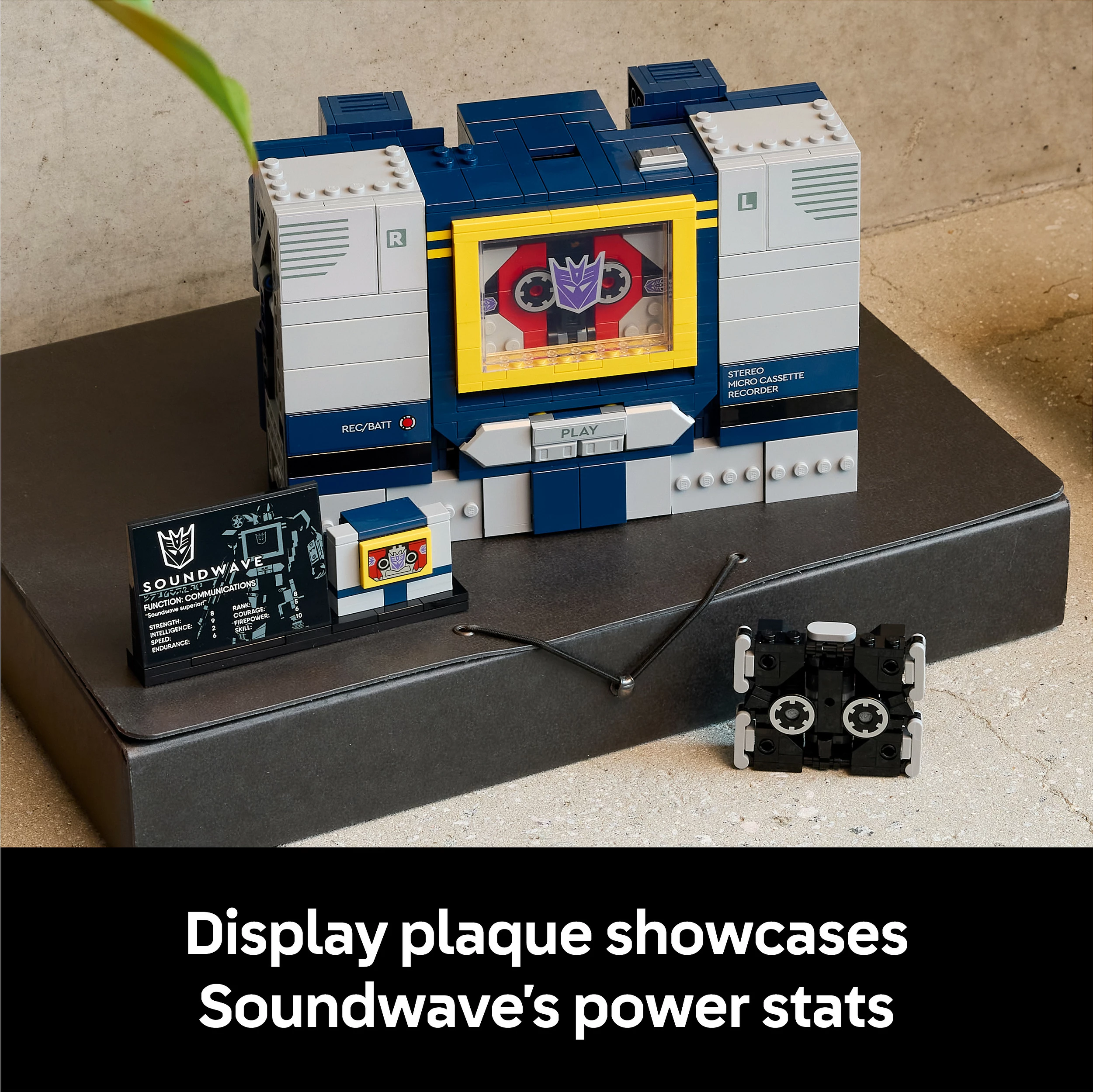 Set ndërtimi LEGO Icons Transformers Soundwave 10358, 1505 pjesë, 18+, multikolor