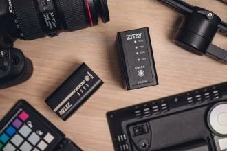 Bateri zëvendësuese për kamera Zitay NP-F550 3400mAh 7.2V me indikator LED, e zezë