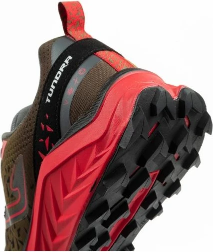 Atlete trail running për meshkuj Joma Tundra, khaki të kuqe [Madhësia: 41]