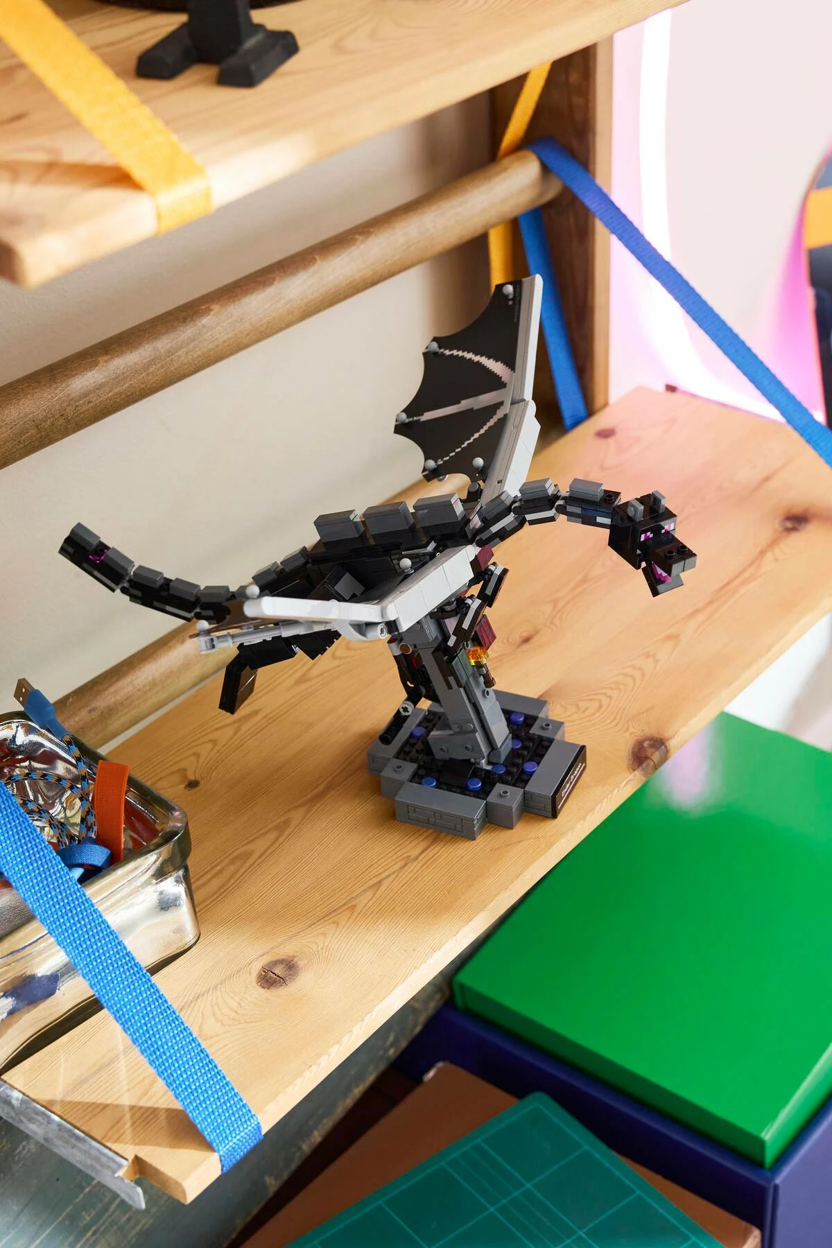 Set LEGO, LEGO Minecraft The Ender Dragon 21595, 710 copë, zi