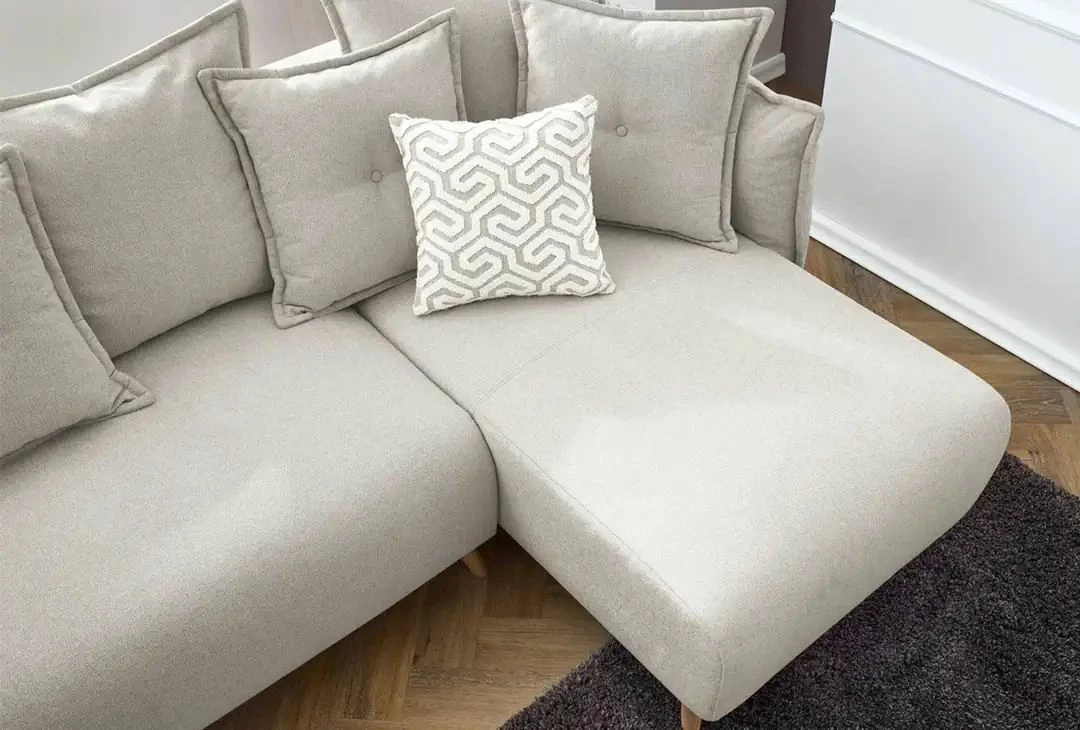 Kënd-sofë krevate, Atelier del Sofa, ngjyrë krem, me 8 jastëkë
