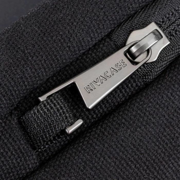 Çantë shpine për laptop RIVACASE 8524 14\" e zezë