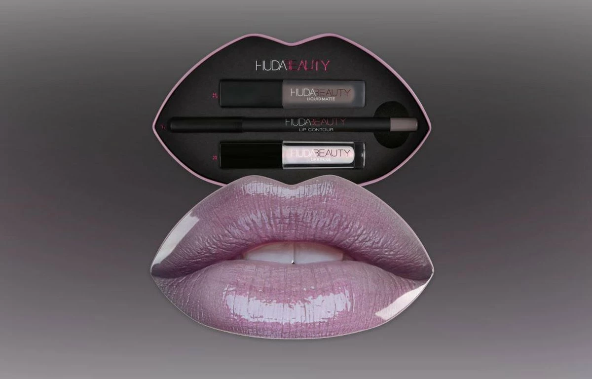 Set për buzë Huda Beauty