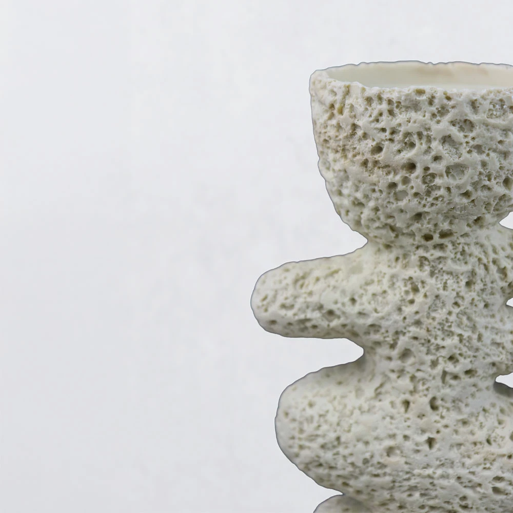 Mbajtës qirinjsh LUSTRE III, dekor, rrëshirë, bezhë, 14.5x9.5x25cm