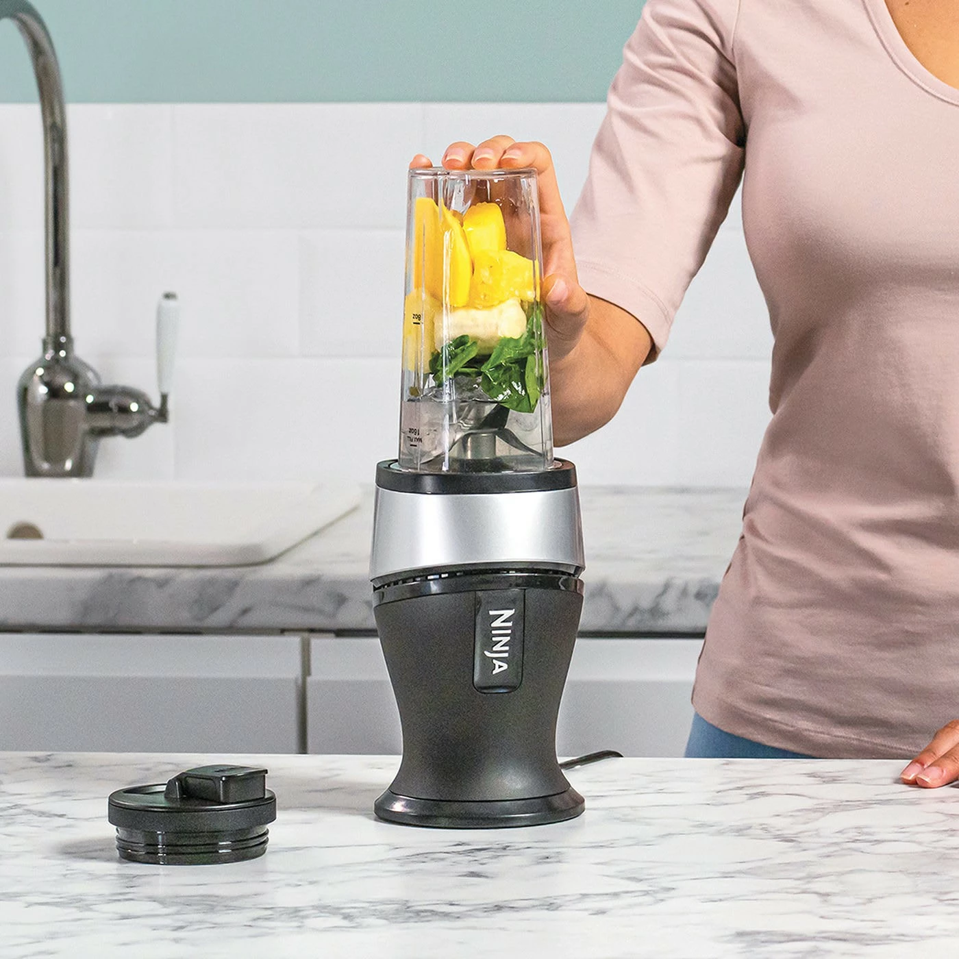 Blender tavoline Ninja QB3001, 0.47 L, 700 W, Ngjyrë e zezë, Argjend