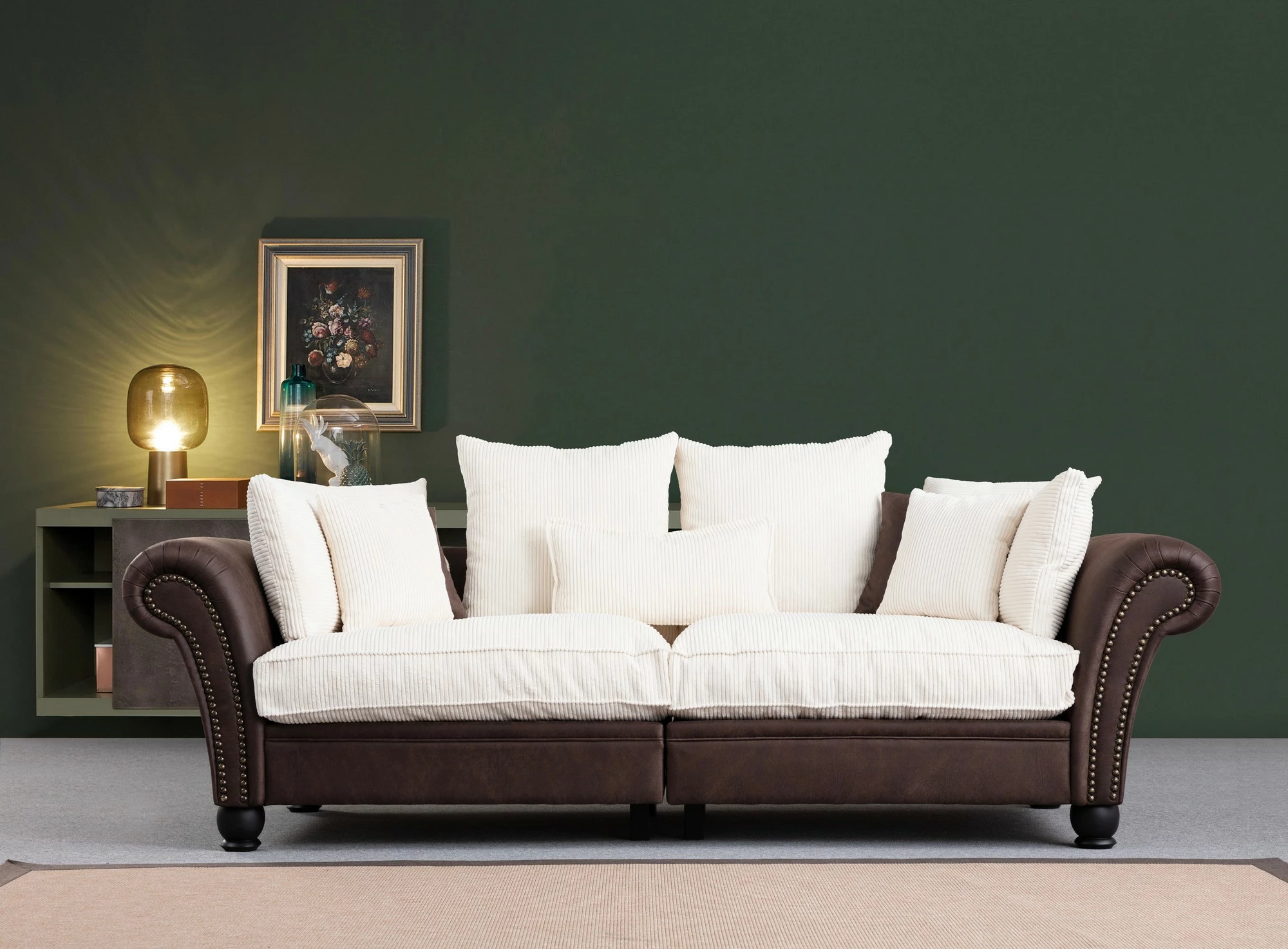 Divan treshe Atelier del Sofa, Lawrence Lounge, kafe dhe bardhë