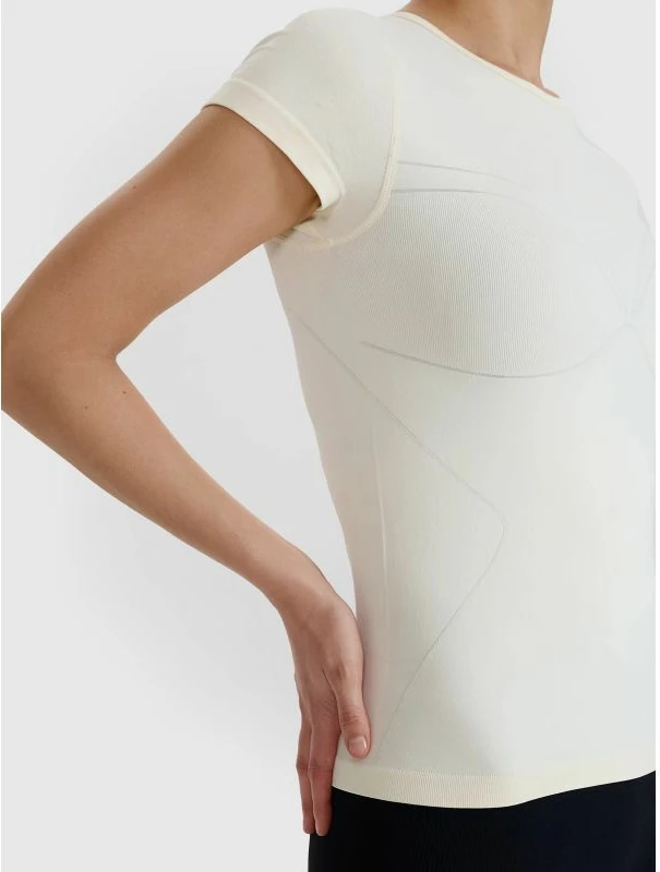 Maicë joga për femra 4F