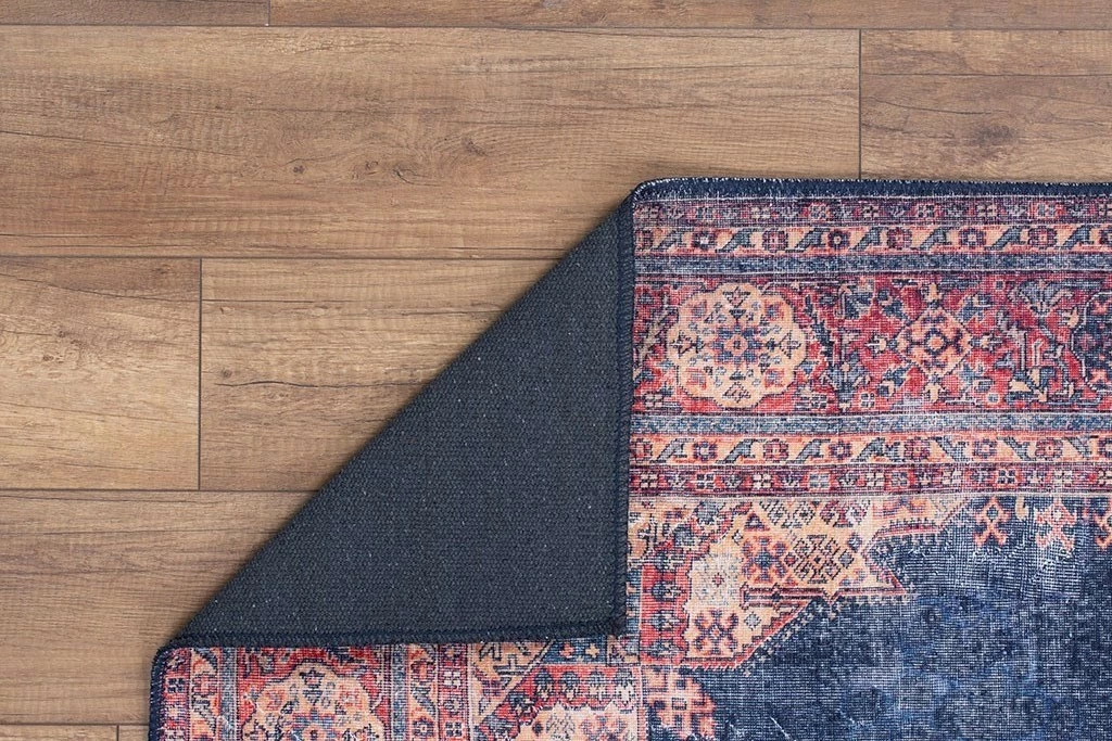 Qilim (210 x 310) Conceptum Hypnose, Blues Chenille - e kaltër e errët AL 26