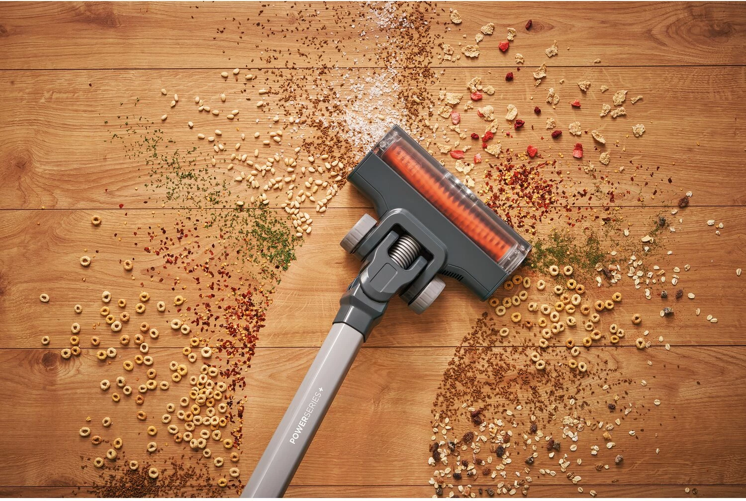 Fshesë me bateri stick Black&Decker BHFEA18D1 18V 2Ah 2-në-1, e zezë, set me bateri dhe karikues