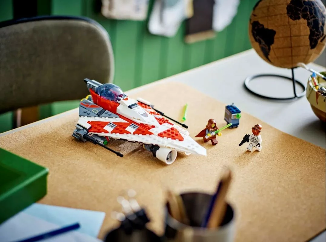 Set LEGO Star Wars Jedi Knight's Starfighter Boba 75388, 305 pjesë, për fëmijë 8+