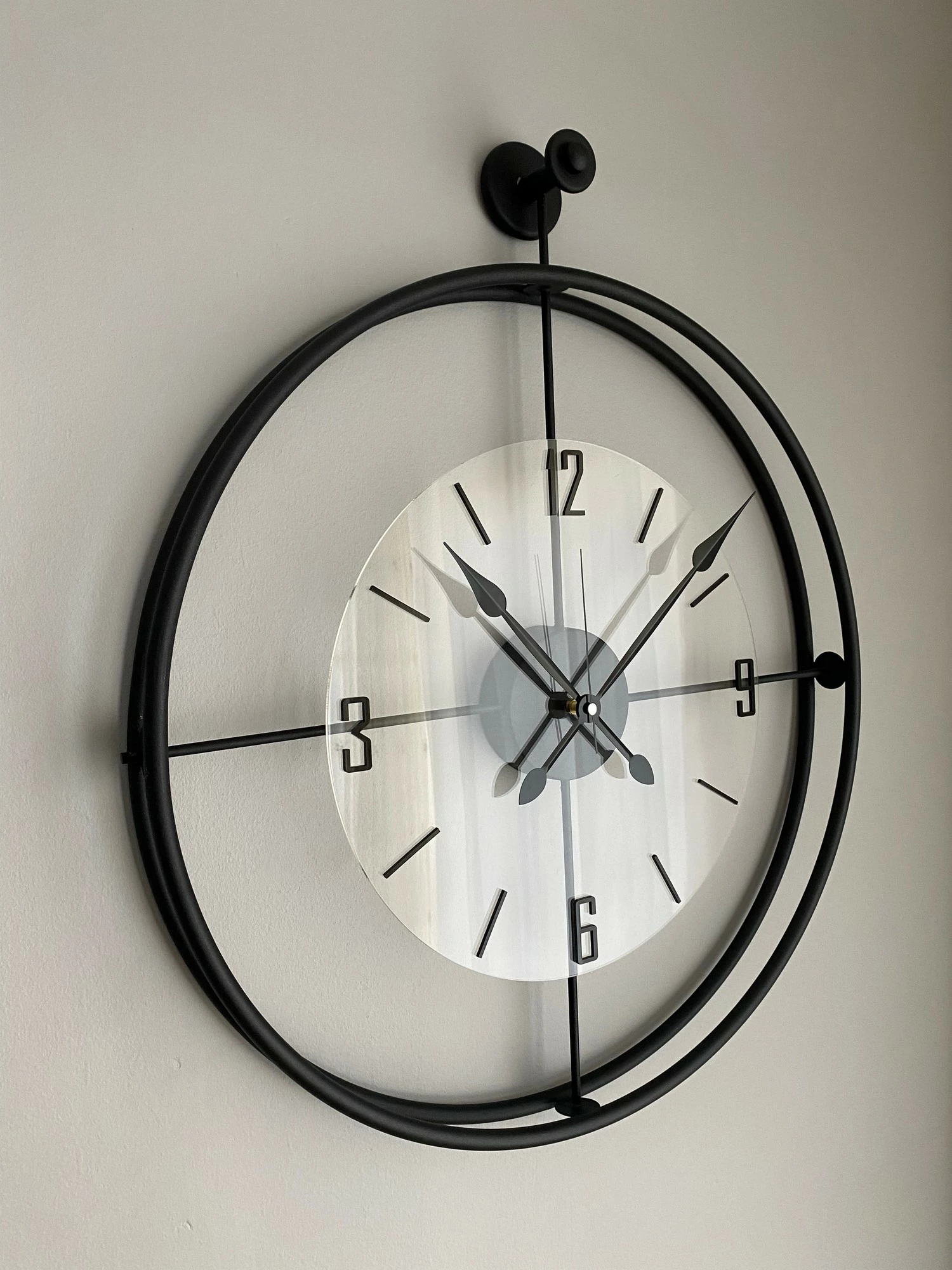Orë muri dekorative metalike Wallity, Mclock-00110, e zezë