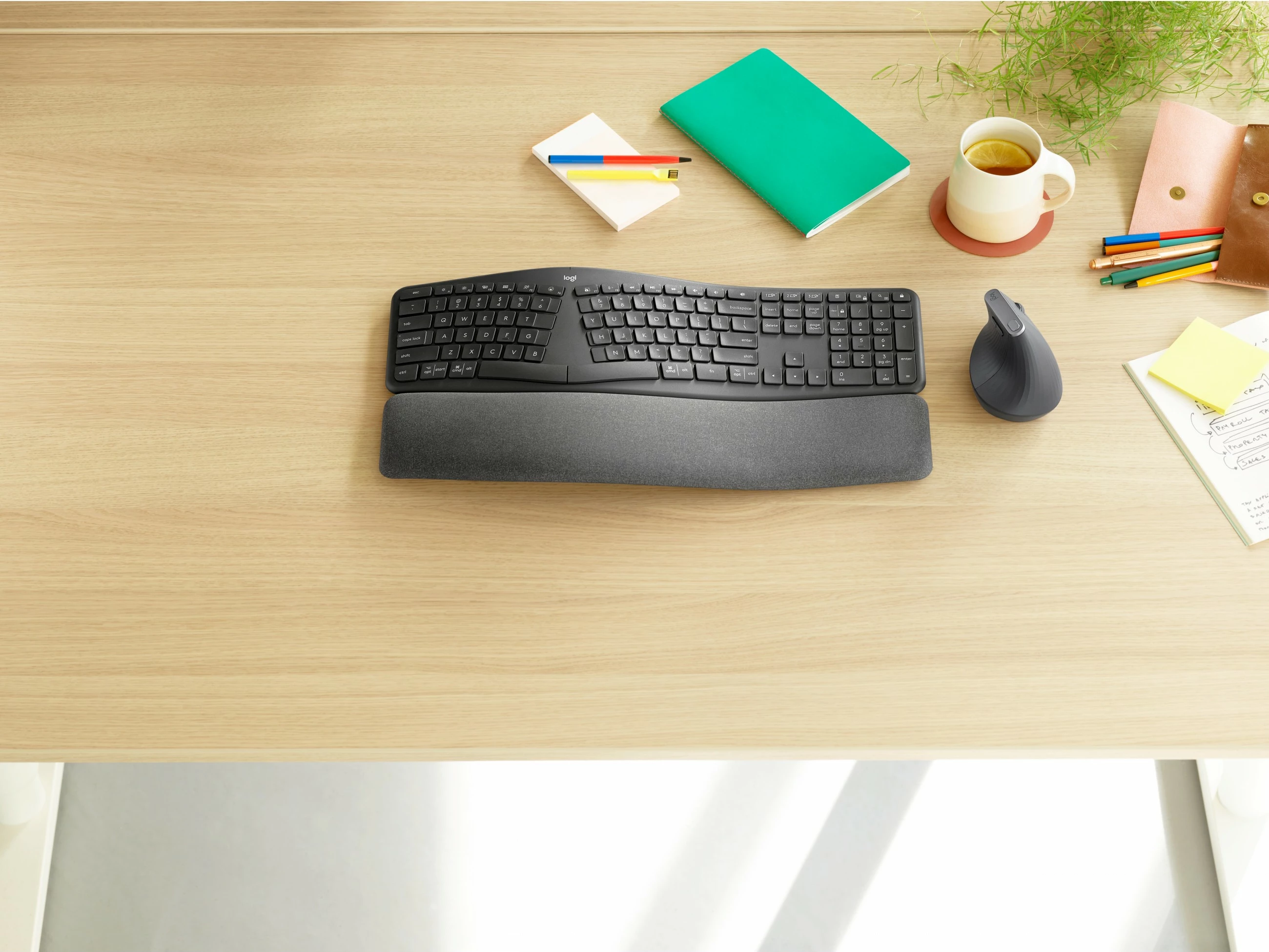 Tastierë Logitech ERGO K860, Full-size, Wireless, Bluetooth, Grafit