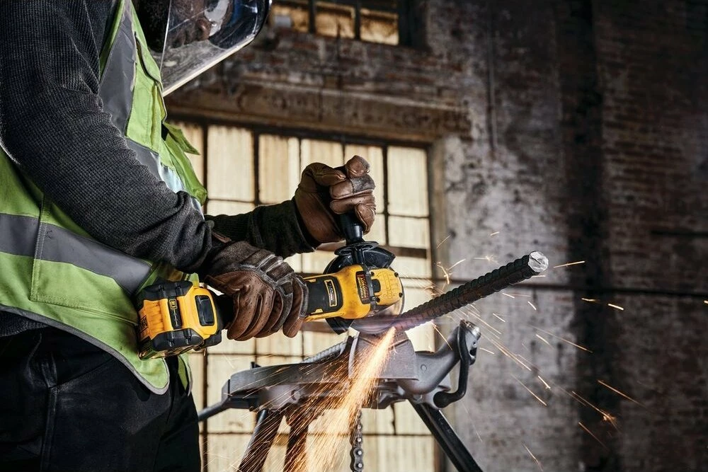 Mulli këndor DeWalt DCG409VSNT 18V XR FlexVolt Advantage, 125mm, shpejtësi variabile, pa bateri/karikues, me kuti TSTAK, e verdhë/zezë