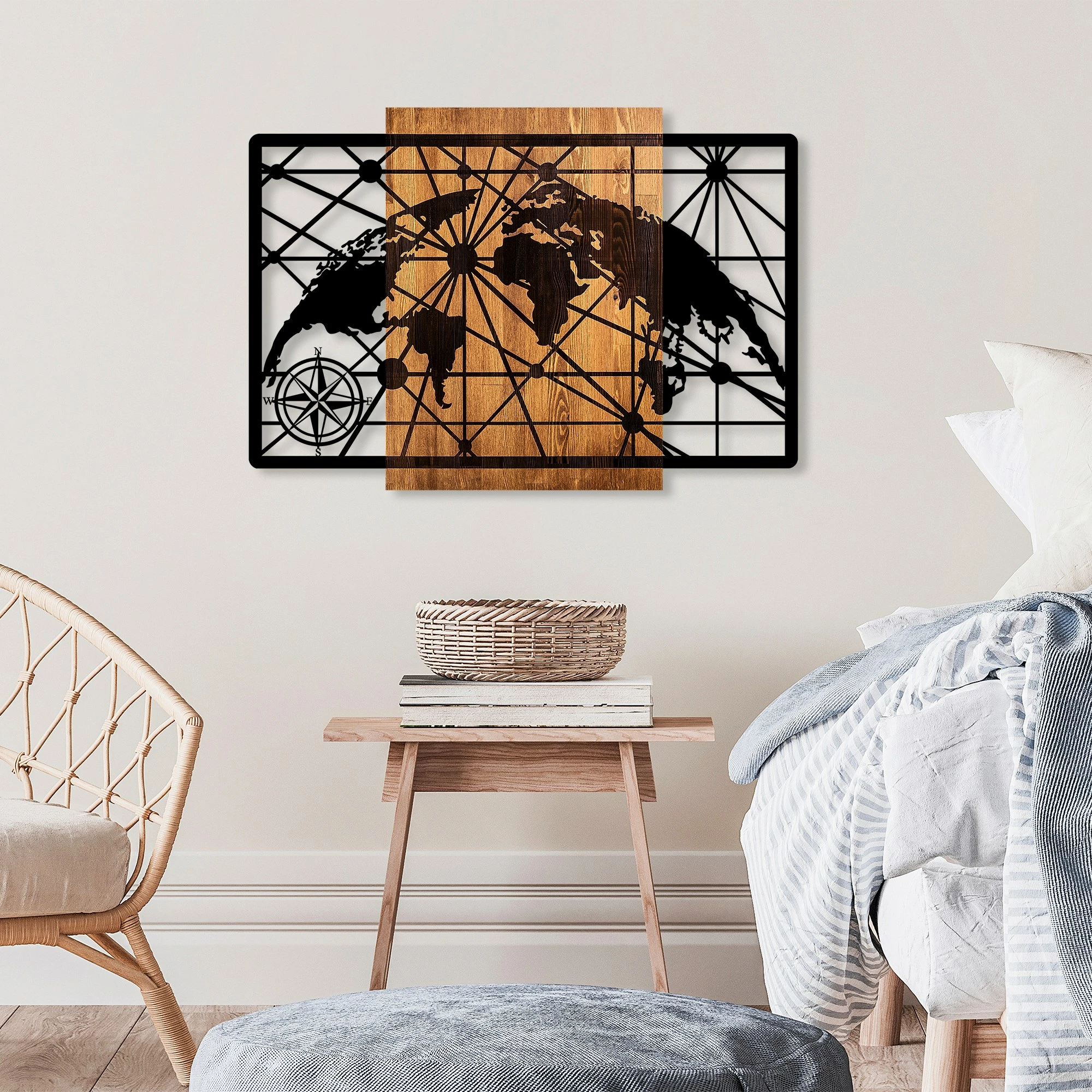 Aksesor dekorativ për mur, hartë bote, dru dhe metal, Wallity, 70x99cm, ngjyrë arre dhe e zezë