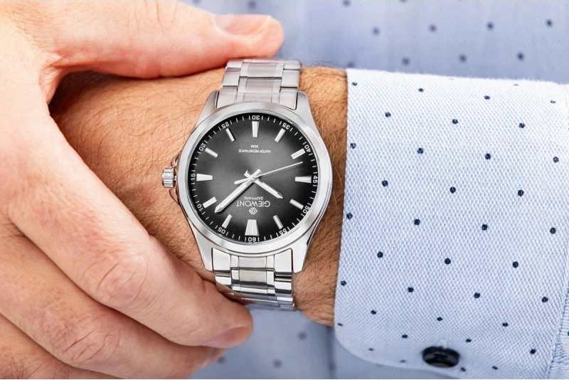 Orë dore meshkuj Giewont Elegance GW5160-B2, e zezë/argjendtë