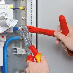 Darë Knipex 87 26 250, 250mm, krom-vanadium, dorezë izoluese, kuqe/verdhe