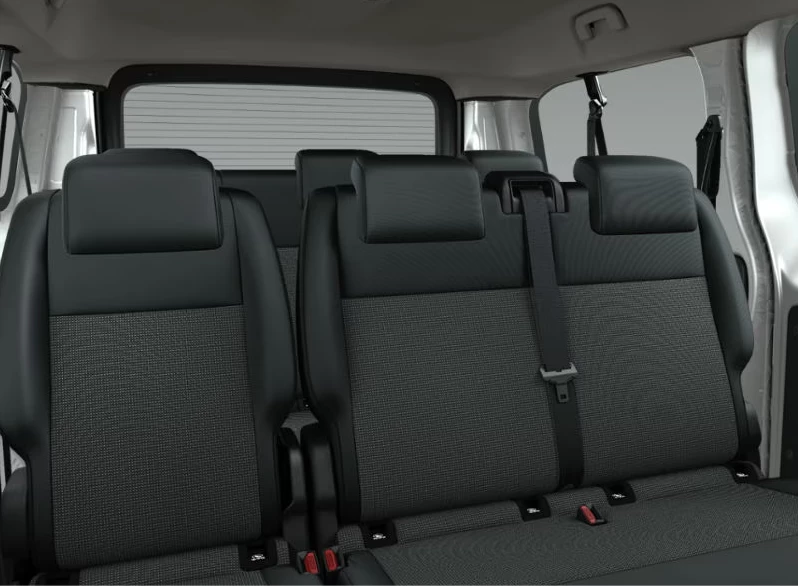 OPEL VIVARO COMBI XL, Model Year 2026