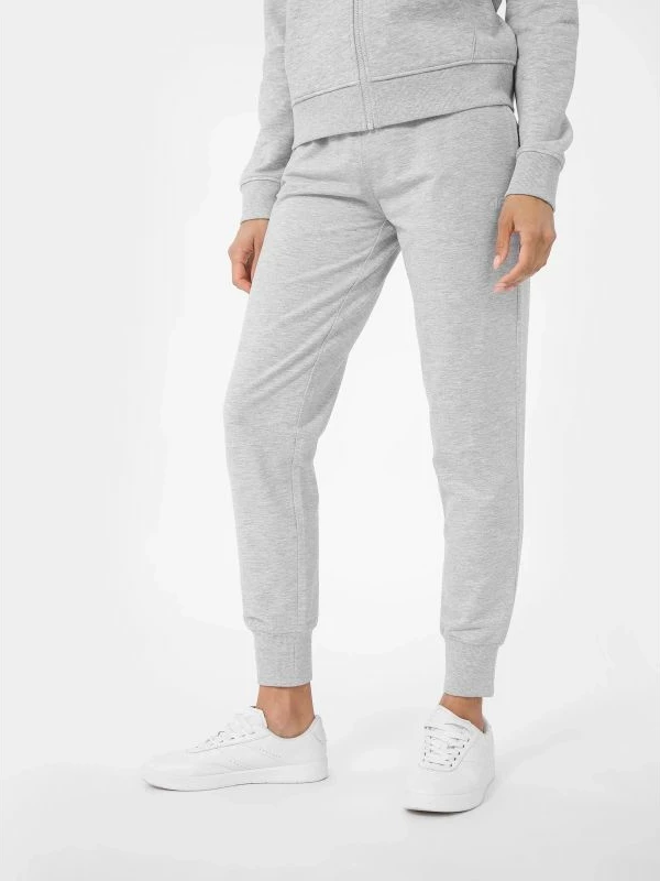 Pantallona sportive për femra 4F