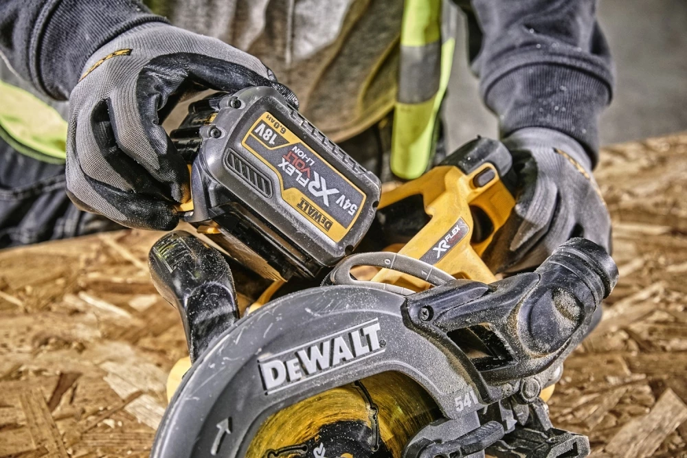 Sharrë rrethore Dewalt DCS577N XR FLEXVOLT 54V/18V brushless 184mm BARE