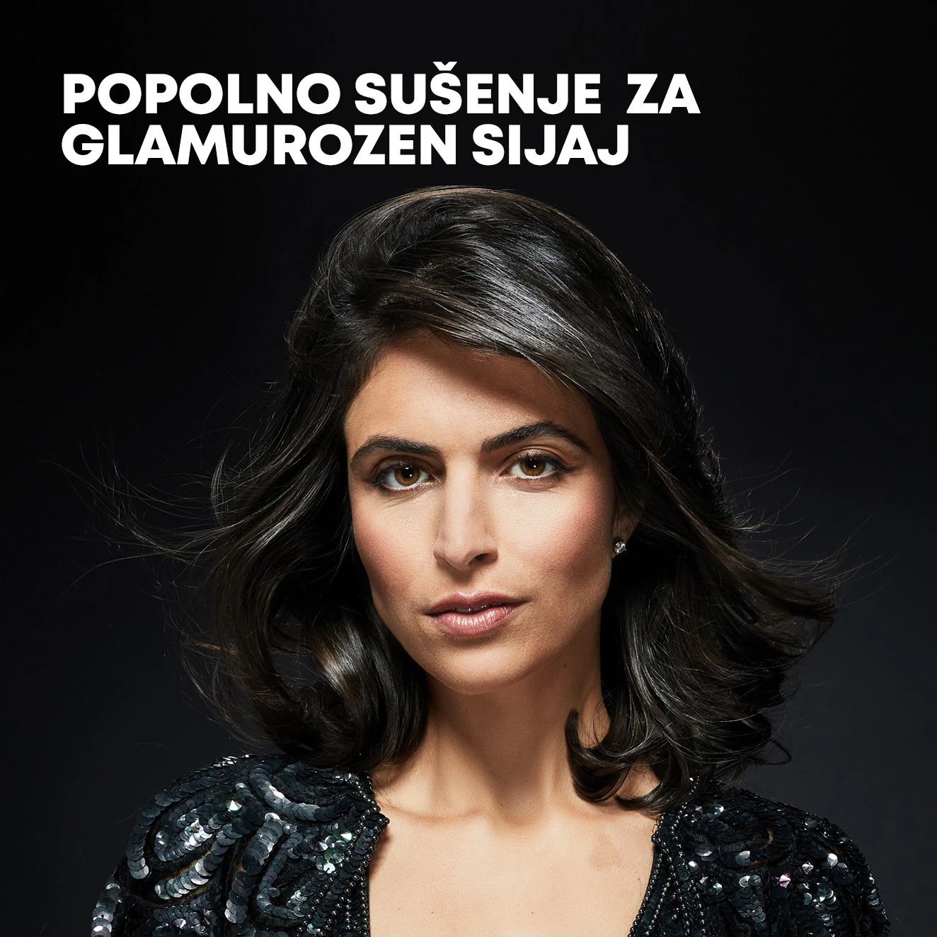 Furçë tharëse për flokë Revamp Progloss DR-2500 1000W 4-në-1, me 2 koka, e zezë