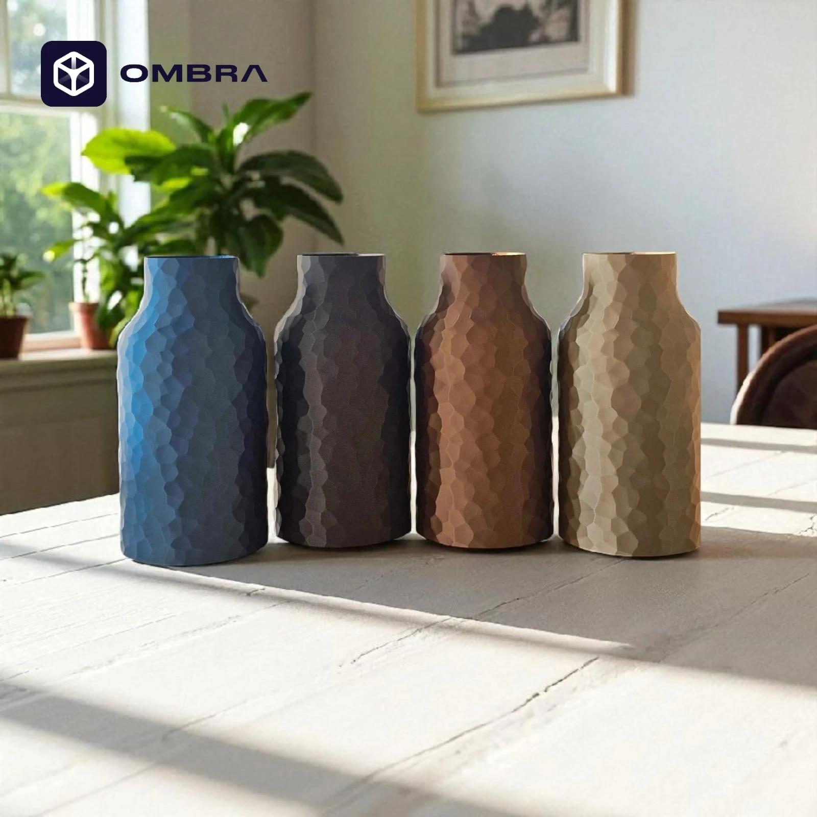Vazo dekorative Faceted Vase, Madhësia M, e bardhë