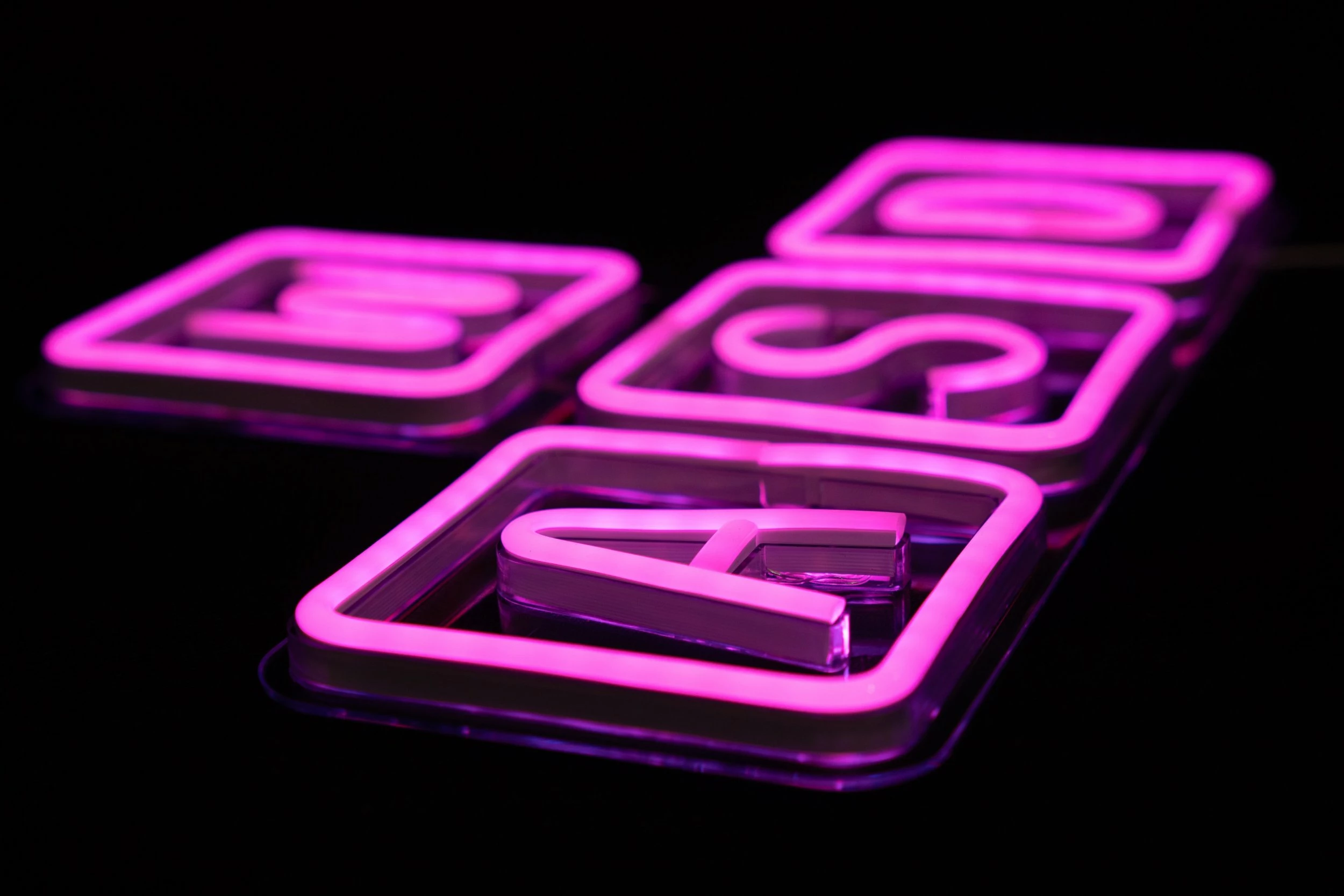 Neon LED murale për gaming PREYON Purple Eye Bait PBEB28WD, USB, 42x28.5 cm, vjollcë