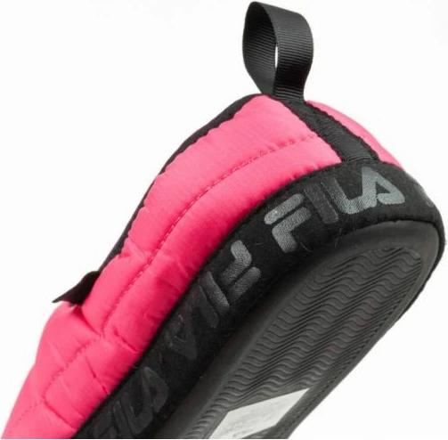 Papuqe femra Fila, rozë