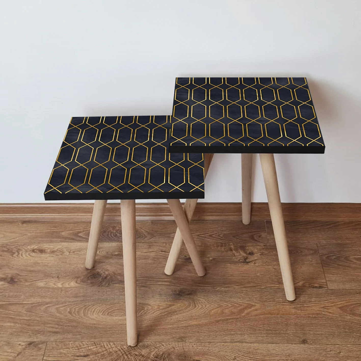 Tavolina ndihmëse të vendosshme (2 copë), ngjyrë navy blue dhe ari, Skye Decor, 2Shp154