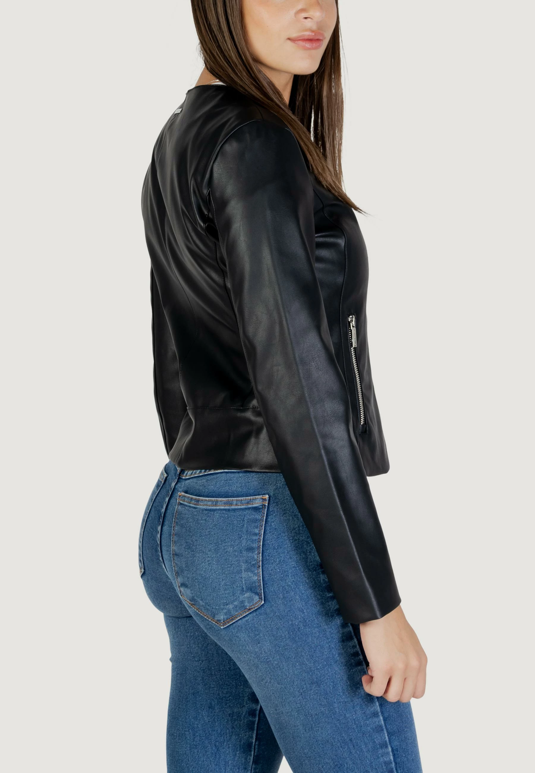 Jakne për femra Armani Exchange 8NYB03 YNVLZ, e zezë [Madhësia: XL]