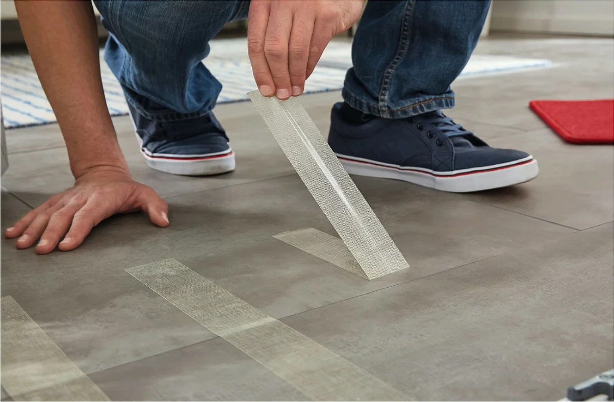 Shirit ngjitës tesa Verlegeband REMOVABLE, 5m x 50mm