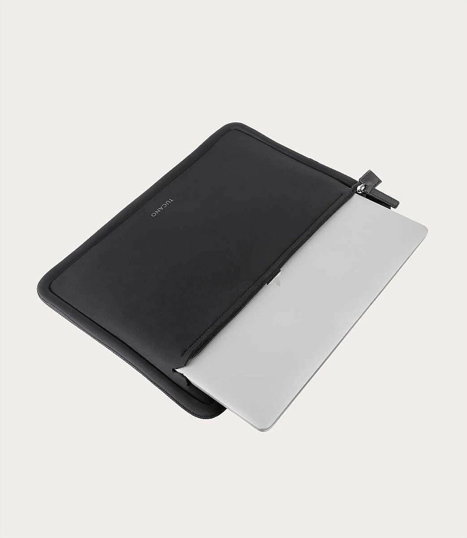 Çantë sleeve TUCANO Intorno, neopren, për 13" (33 cm), e zezë