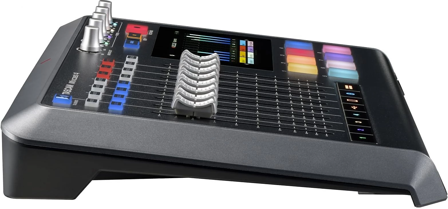 Mikser për regjistrim podcast Tascam Mixcast 4, i zi