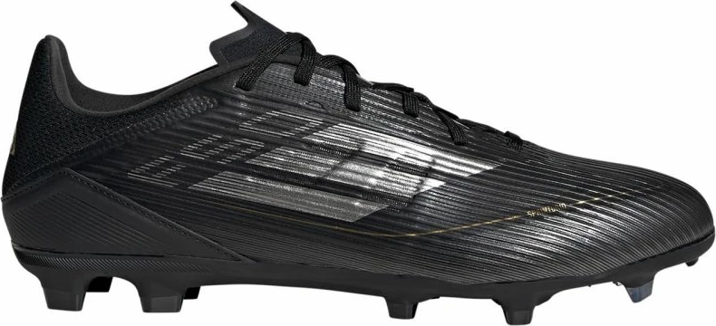 Atlete futbolli adidas, të zeza [Madhësia: 45 1/3] [Gjinia: Meshkuj] [Gjinia: Vajza]