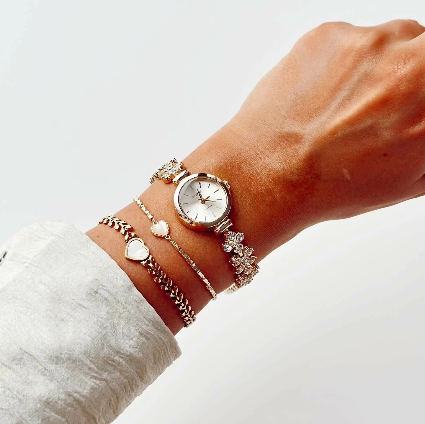 Orë dore për gra, ngjyrë ari dhe e bardhë, Jumeon Ovein