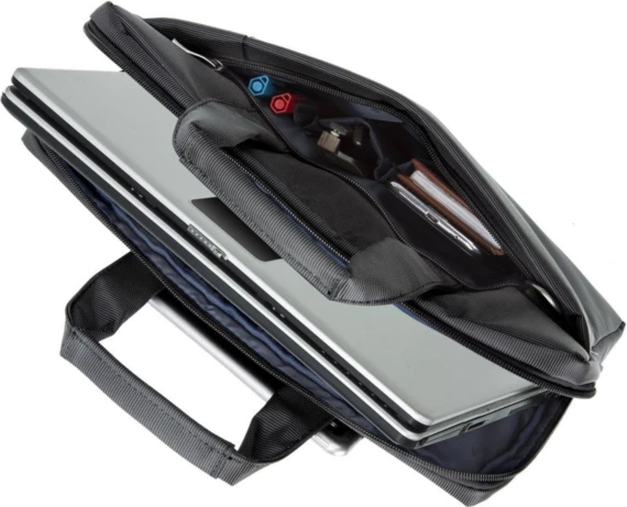 Çantë laptopi RIVACASE 8221 për 13.3", e zezë