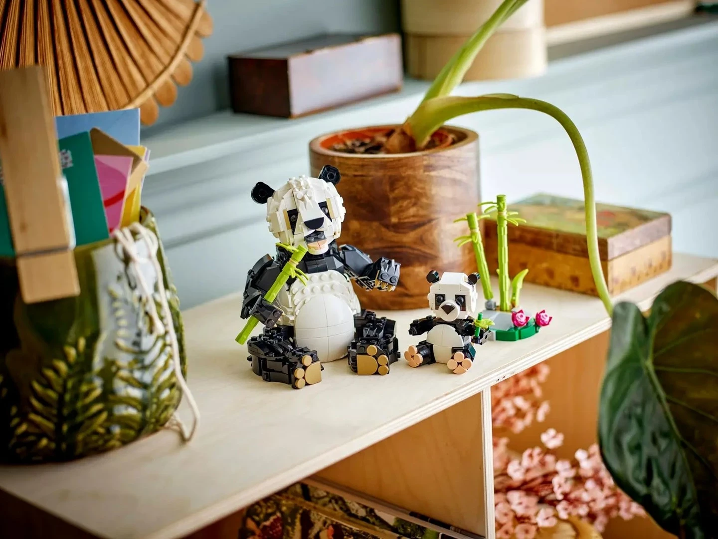 Lego Creator 3-in-1 31165 Panda Family