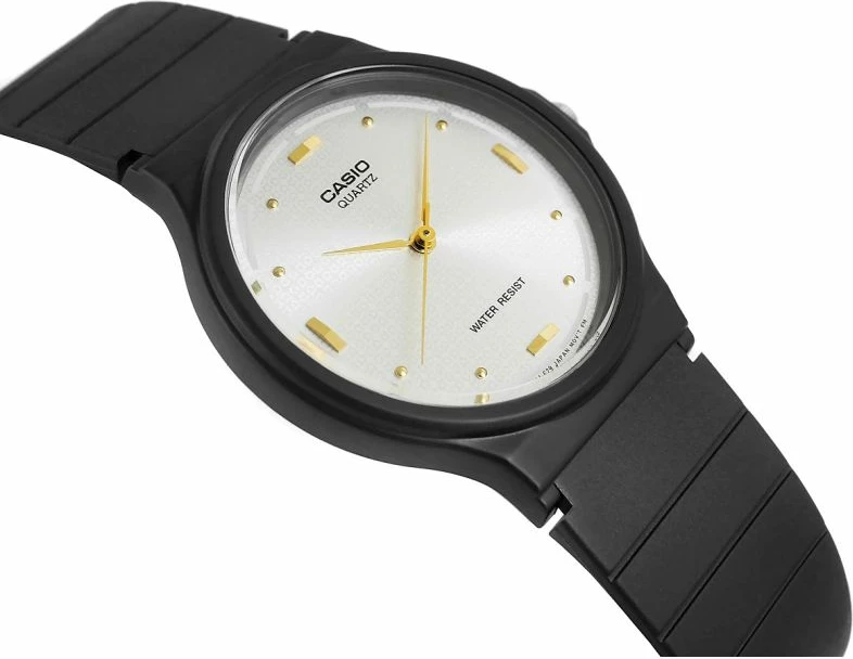 Orë dore për femra Casio, e zezë