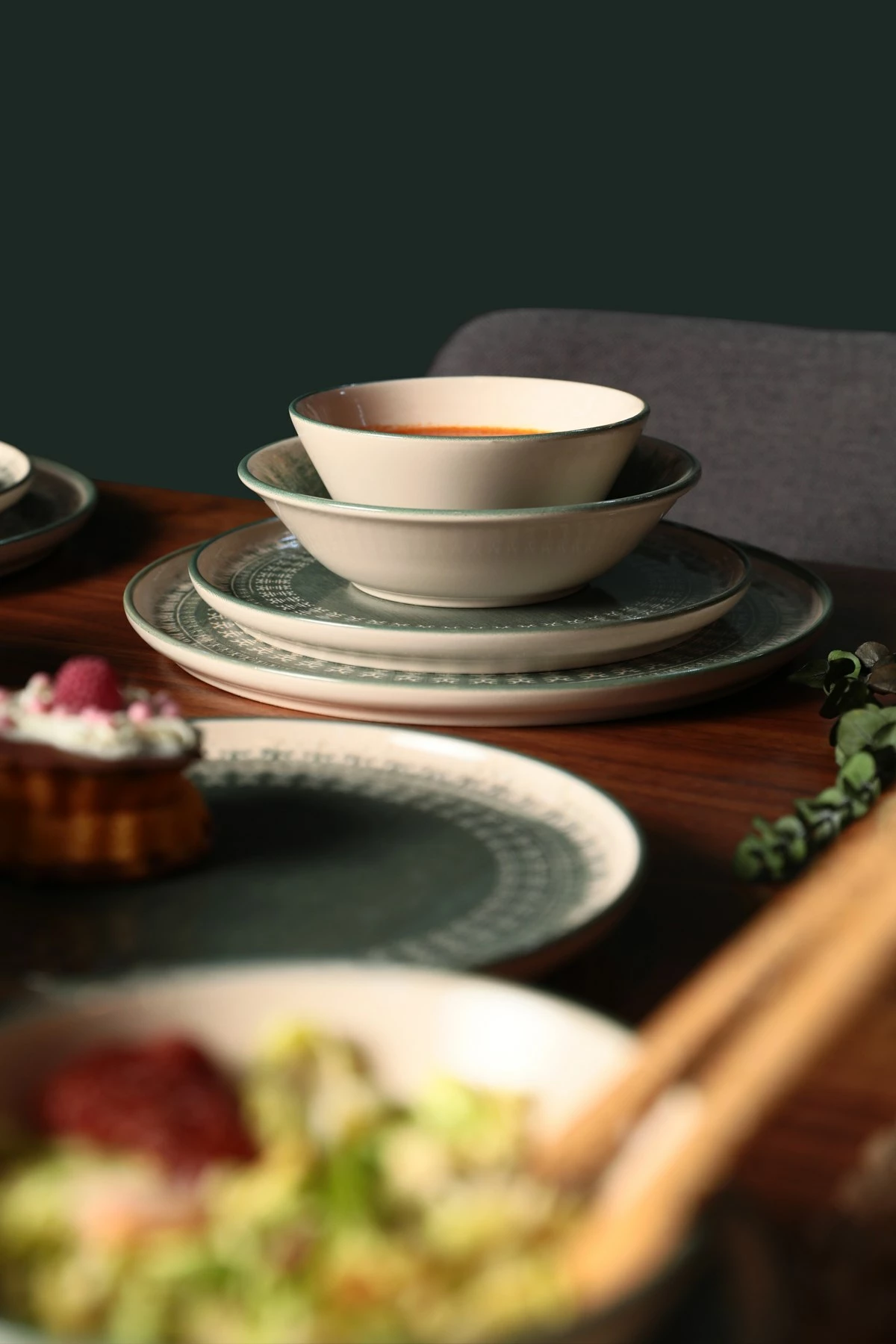 Set enësh për drekë, qeramikë, 24 copë, Hermia Concept, TY039124F030AD80M00MAET000, ngjyrë e gjelbër/krem