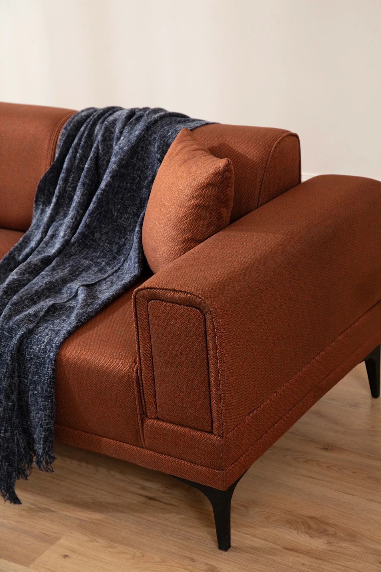 Kënd-sofë krevati Atelier del Sofa, Horizon majtas, ngjyrë e kuqe tullë