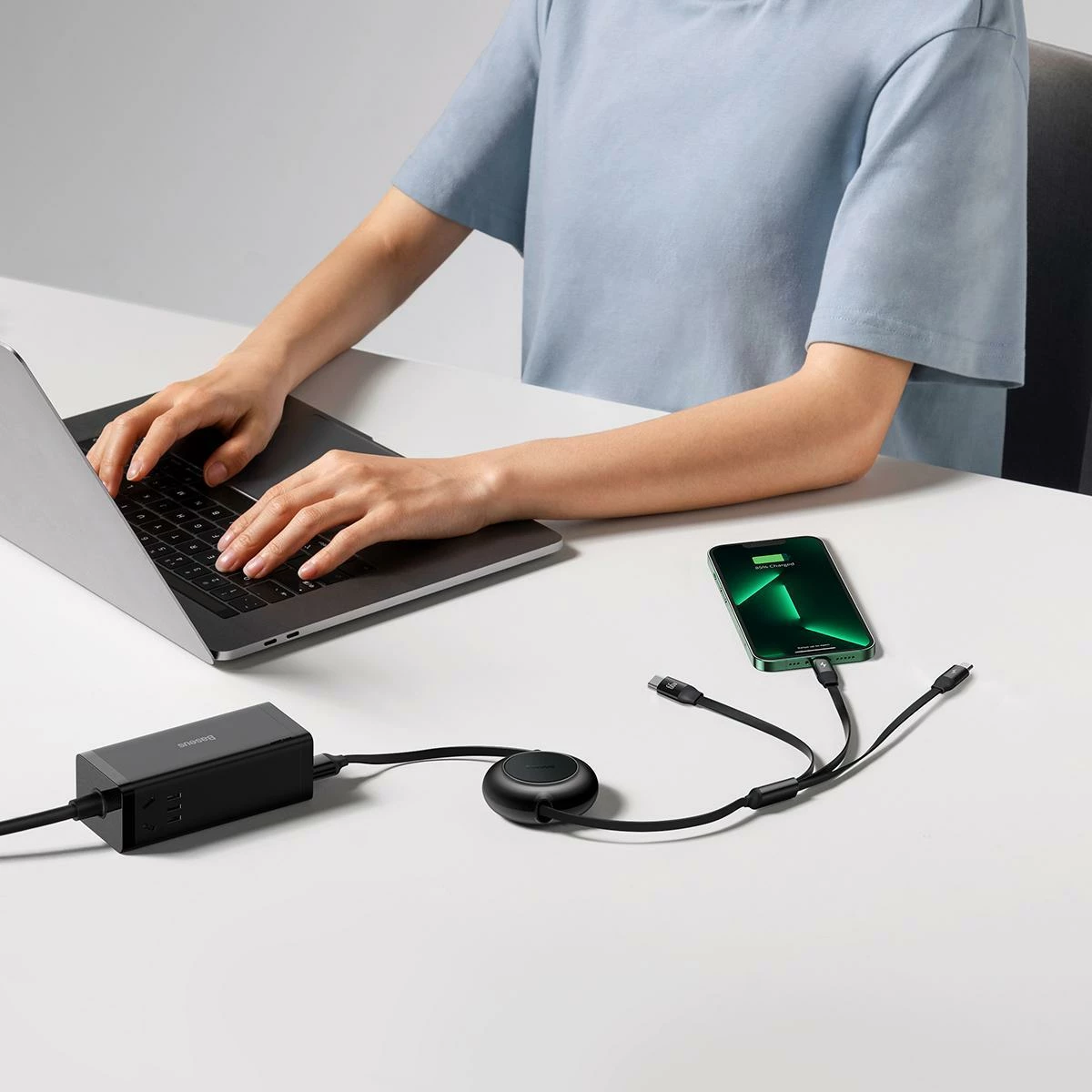Kabllo USB Baseus Bright Mirror 2 CAMJ010101 3-në-1 retraktile 1.1 m 66W USB-A në USB-C/microUSB/Lightning, e zezë