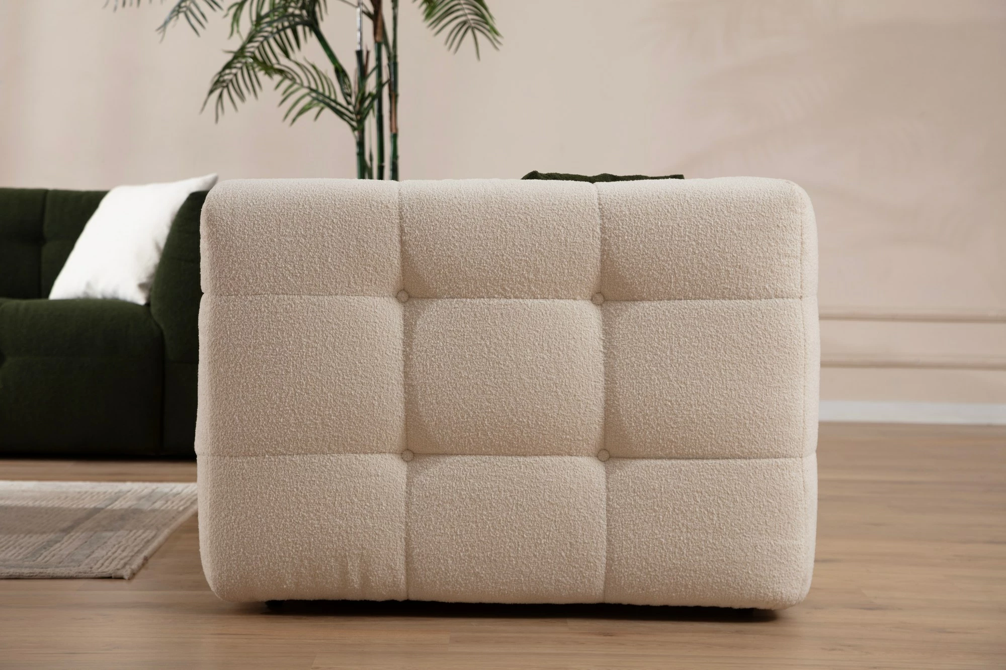 Divan treshe Atelier del Sofa, Cady, bezhë