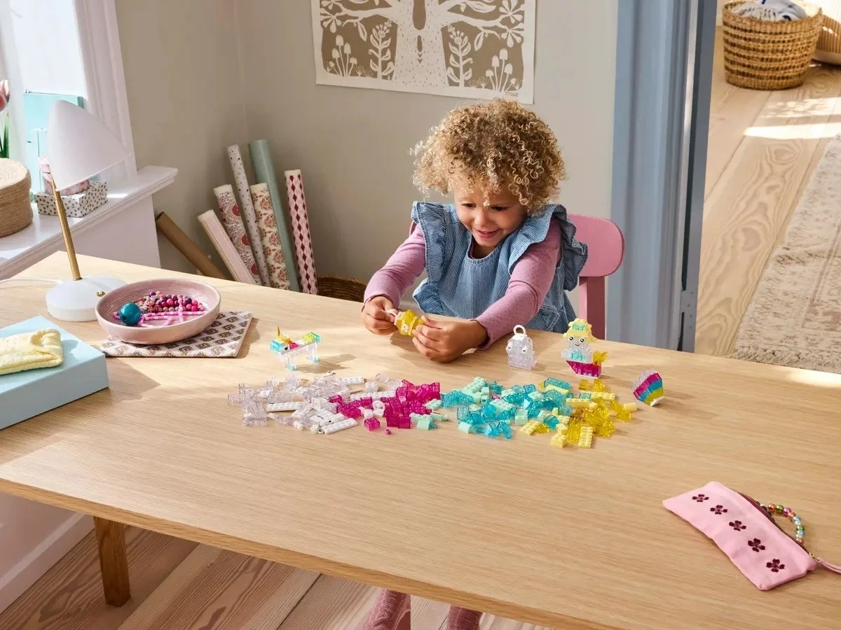 Lego Classic 11040 Magical Transparent Box