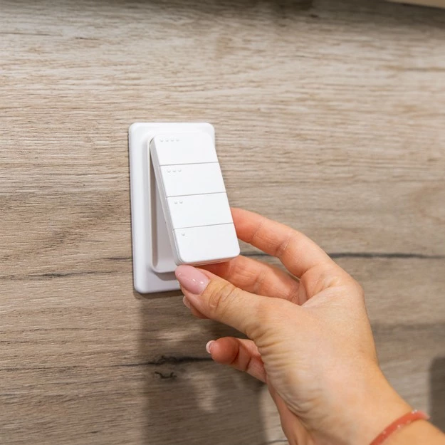 Buton i mençur Shelly Blu RC Button 4, Bluetooth, i bardhë