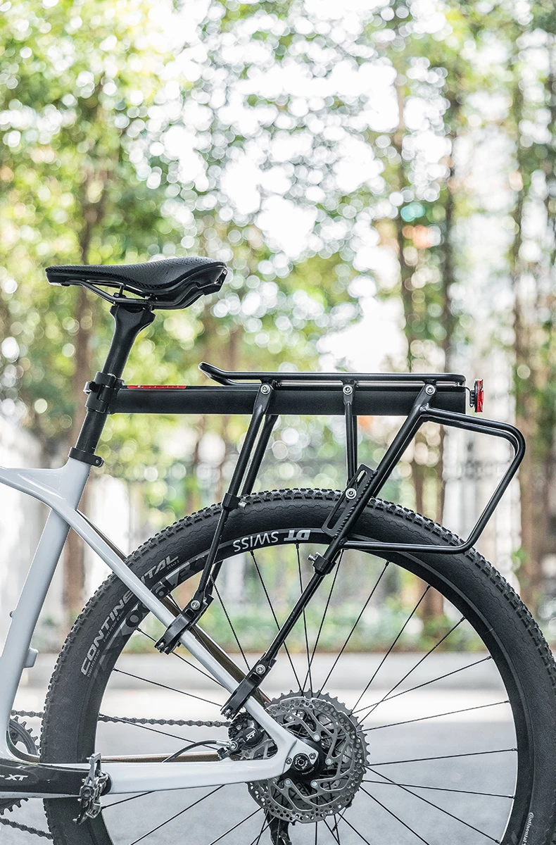 Raft biçiklete Rockbros 33210004001 me rafte dhe dritë LED, e zezë