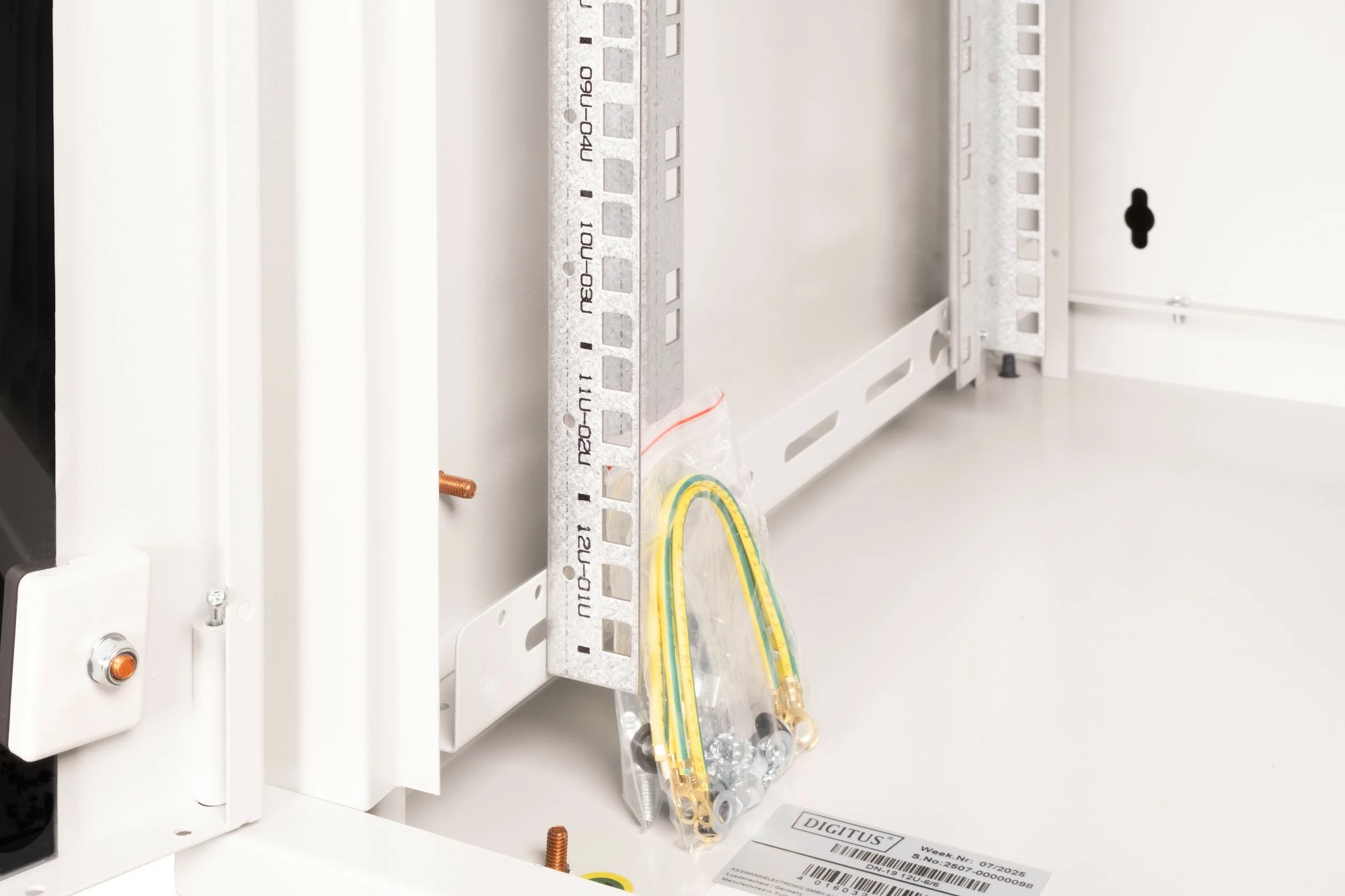 Kasë muri Digitus 19 inç 12HE 643x600x600mm, gri