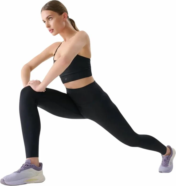 Hellonka për femra 4F, të zeza