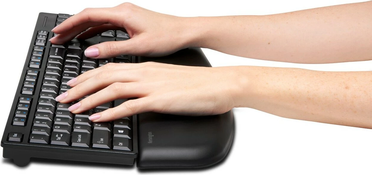 Mbështetëse dore Kensington ErgoSoft për tastierë standarde, xhel, e zezë